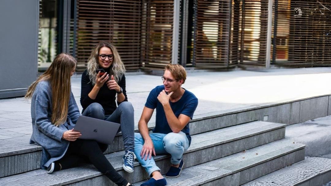 pexels-marta-klement-636760-1438072-scaled-e1766297416547